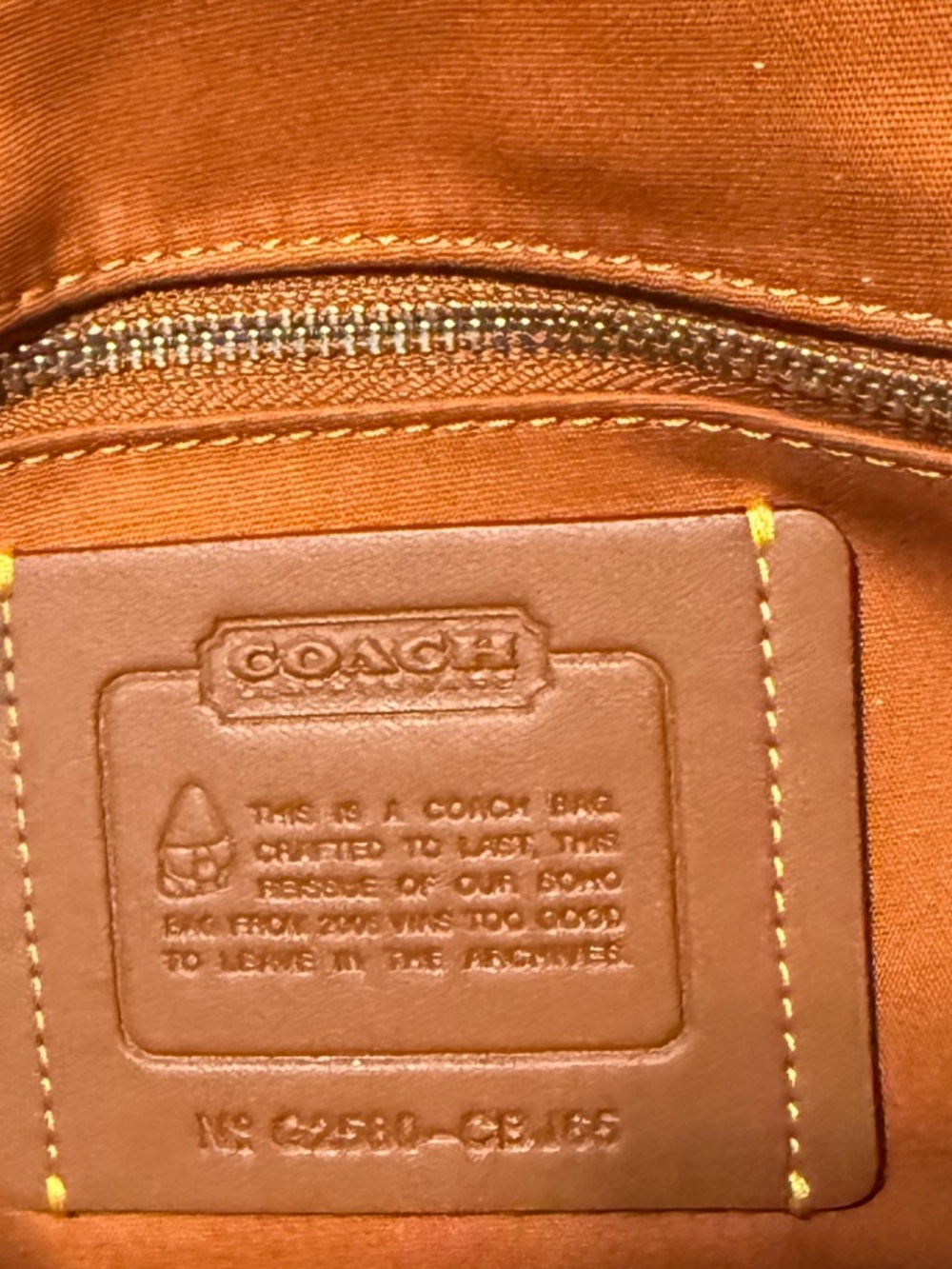 Coach Soho 25 in Crystal Signature Jacquard CBJ65 - Picture 6 of 6